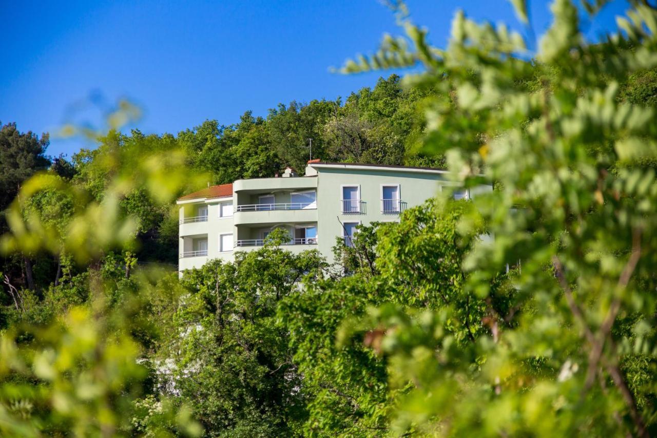 Apartment Maja Opatija With Free Private Parking And Lovely Sea View Terrace Ngoại thất bức ảnh