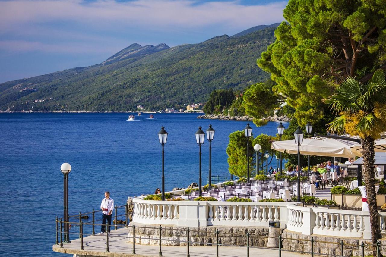 Apartment Maja Opatija With Free Private Parking And Lovely Sea View Terrace Ngoại thất bức ảnh