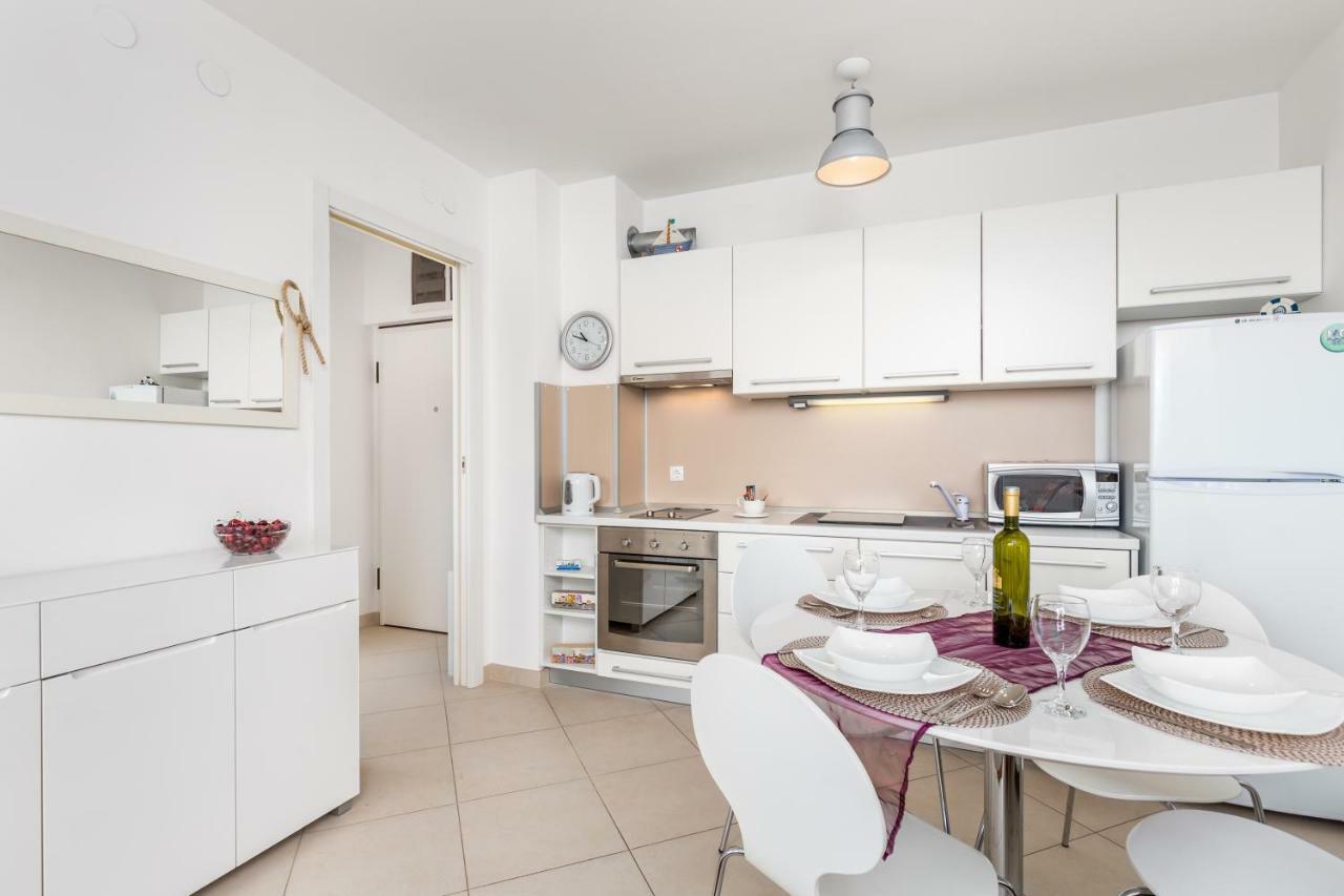 Apartment Maja Opatija With Free Private Parking And Lovely Sea View Terrace Ngoại thất bức ảnh