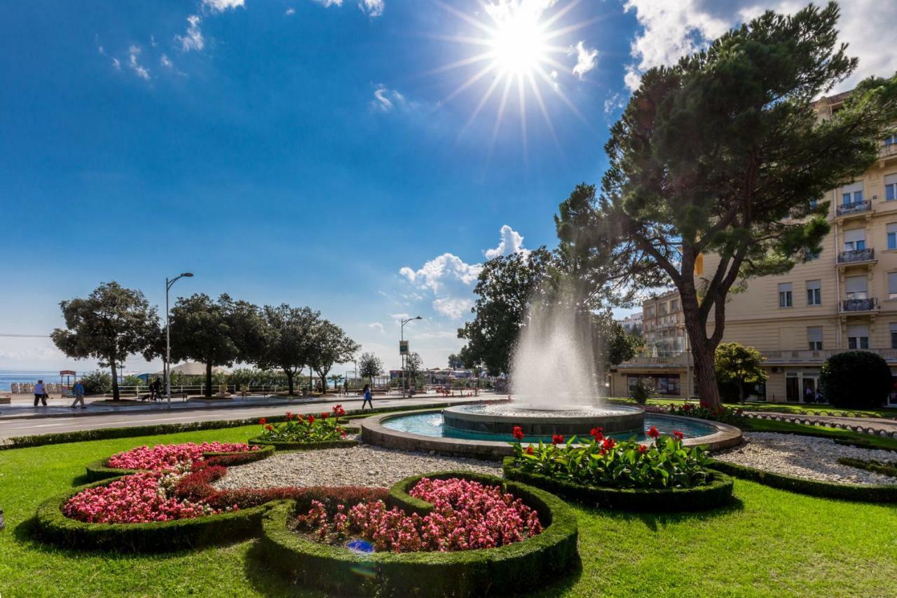 Apartment Maja Opatija With Free Private Parking And Lovely Sea View Terrace Ngoại thất bức ảnh